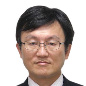 Professor Takashi Oshio Professor Takashi Oshio